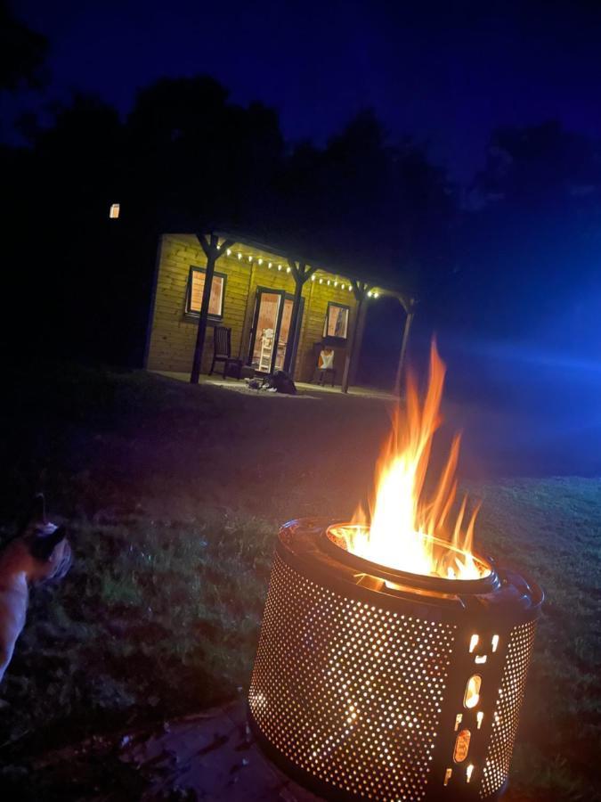 Kingfisher Cabin - Wild Escapes Wrenbury Off Grid Glamping - Ages 12 And Over Baddiley Экстерьер фото